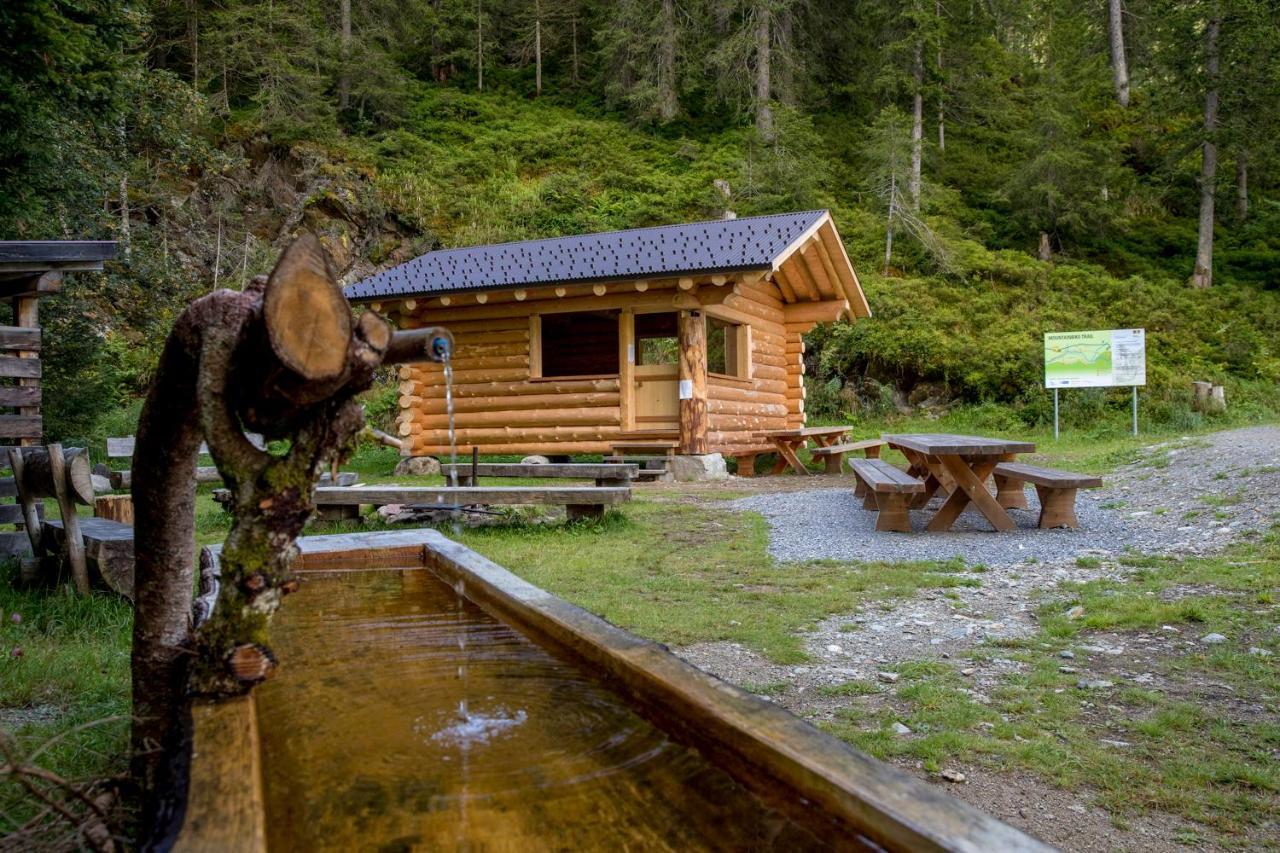 Gadmer Lodge - Dein Zuhause In Den Bergen Gadmen Extérieur photo